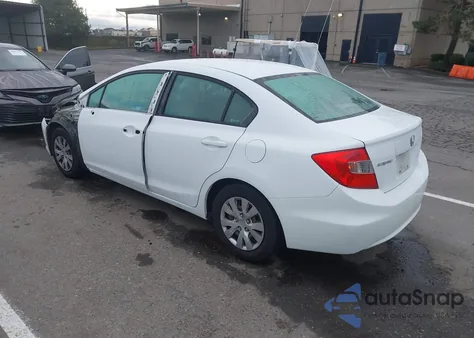 2012 Honda Civic Lx z USA, uszkodzony, nr VIN 19XFB2F51CE346007